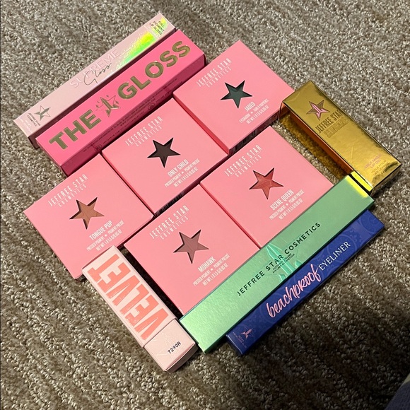 Jeffree Star Haul - Single Shadows, Eyeliners, Glosses, Lipstick & Lip Oil. - Picture 2 of 2